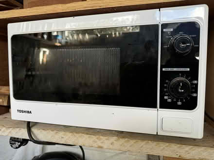 Photo of free Microwave Oven (Praa Sands, Cornwall) #1