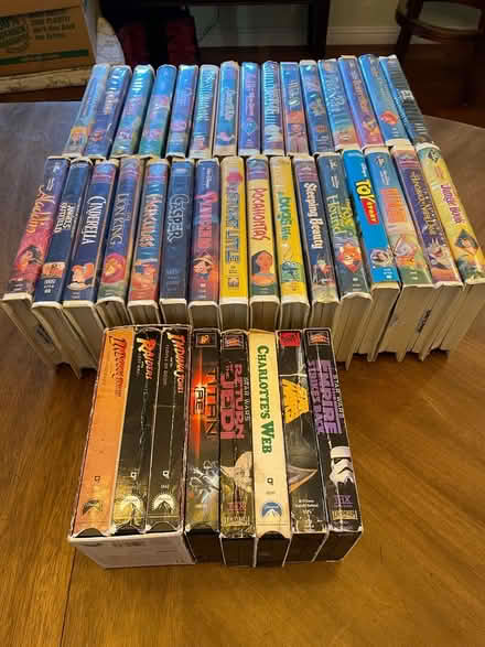 Photo of free 40 VHS Movies (May Nissen) #1