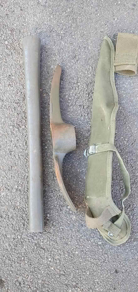 Photo of free US military pick axe 1 (IG6 Ilford) #2