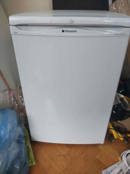 Photo of free Undercounter fridge - Hotpoint (Oakwood Park EN2) #1