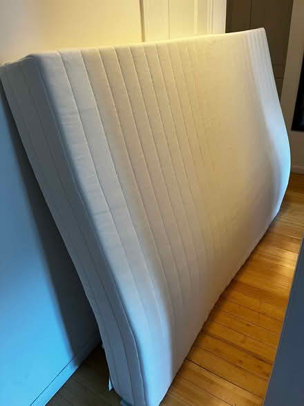 Photo of free Queen Mattress - Firm (Hamilton Heights) #1