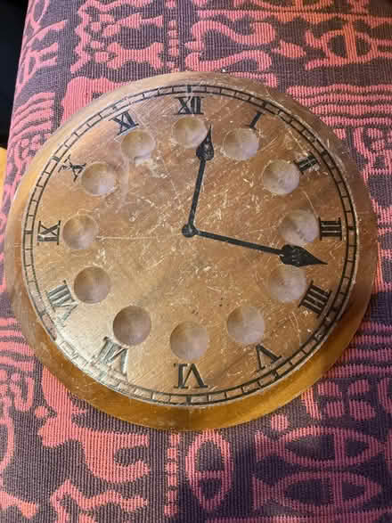 Photo of free Wooden clock face (SE3 westcombe park/ maze hill) #1