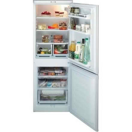 Photo of free Hotpoint Fridge Freezer (Presteigne LD8) #4