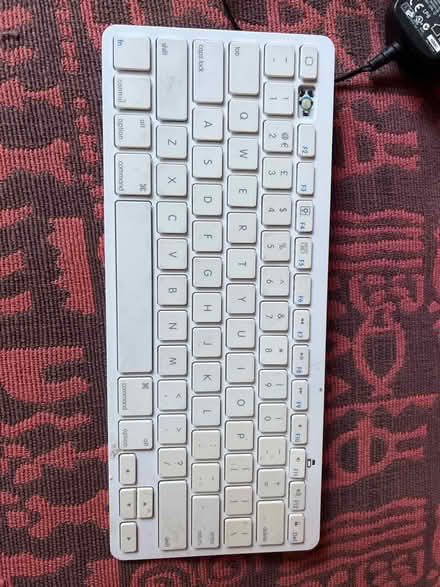 Photo of free Keyboard (SE3 westcombe park/ maze hill) #1