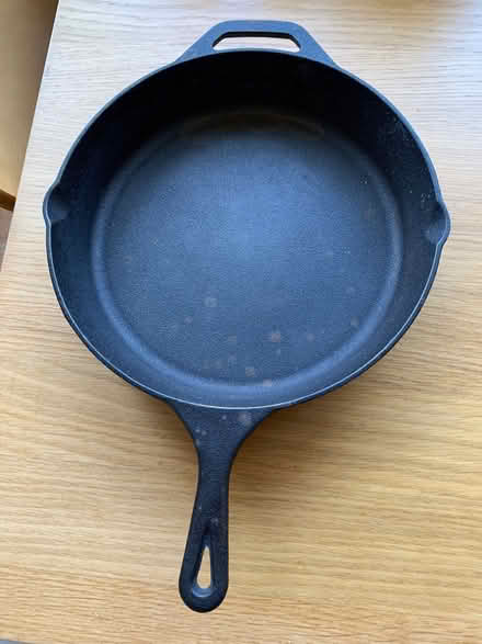 Photo of free Large cast iron frying pan (Hampden Park BN22) #1