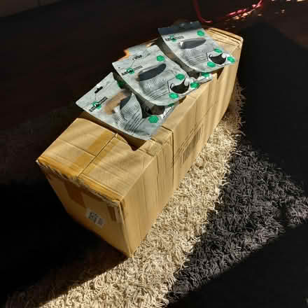 Photo of free Box full of 200 new face masks (Hitchin SG5) #2