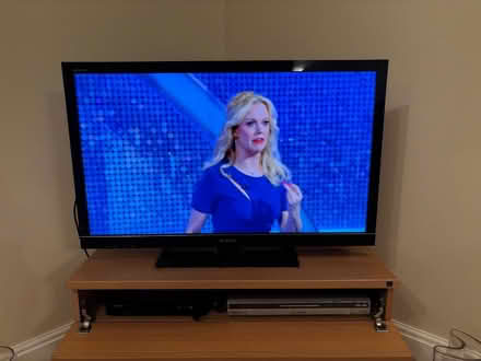 Photo of free 40 inch TV (Edwalton NG12) #1