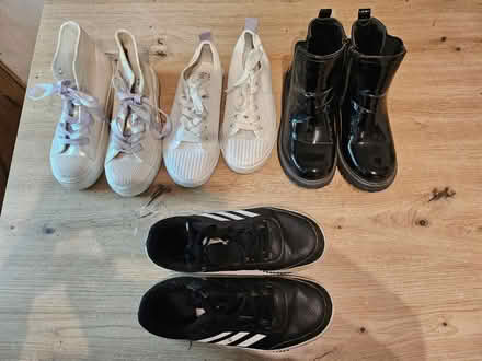 Photo of free Shoes (Northfleet da11) #1