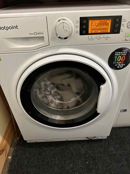 Photo of free Hotpoint washing machine 9kg (Cold Harbour OX1) #1