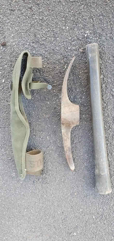 Photo of free US Military pick axe 2 (IG6 Ilford) #2