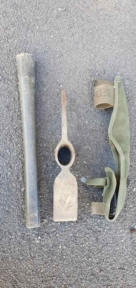 Photo of free US Military pick axe 2 (IG6 Ilford) #3