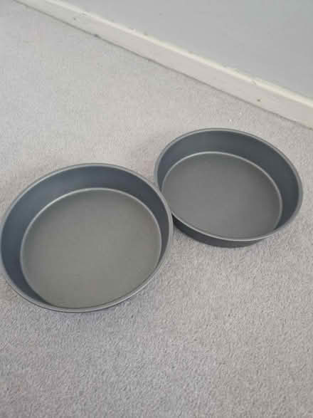 Photo of free Cake dishes (Welwyn Garden AL7) #1