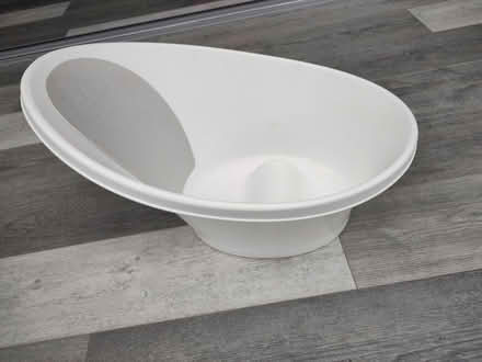 Photo of free Shmiggle baby bath (CM11) #1