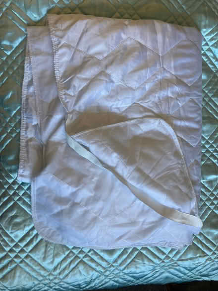 Photo of free Double mattress protector (Walton Manor OX2) #1