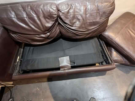 Photo of free L shaped sofa bed (Podsmead GL1) #4