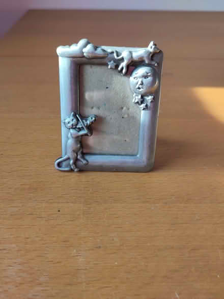 Photo of free Small nursery rhyme picture frame (Northern Moor M23) #3