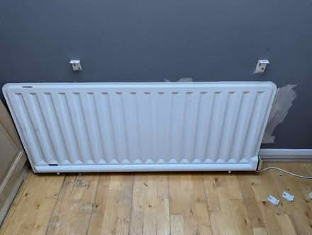 Photo of free Oil heater (Surrey Quays SE16) #1