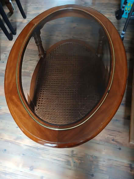 Photo of free GLASS Top Coffeetable (Ware SG12) #1