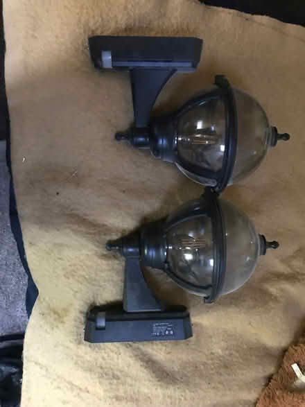 Photo of free Wall lights (Lloyd Park CR2) #1