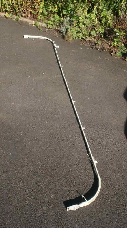 Photo of free Curtain rail (Leominster HR6) #1