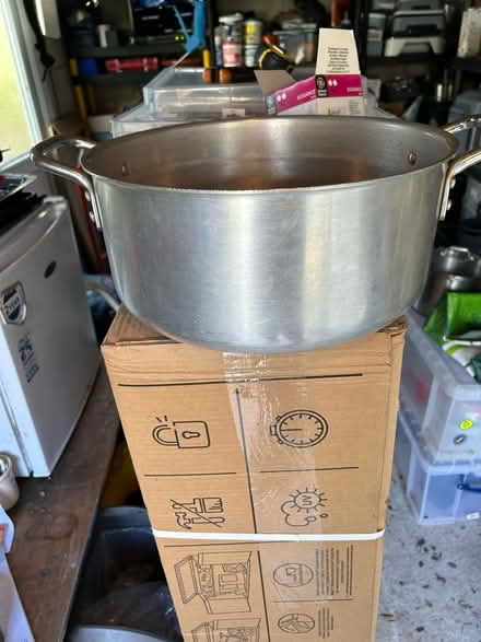 Photo of free Large catering size cooking pan (Leyland PR26) #1