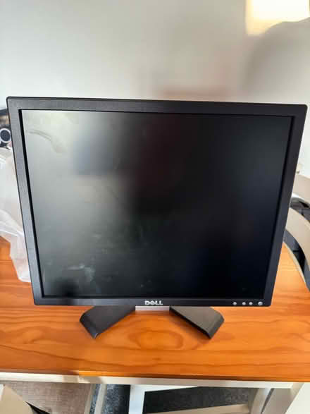 Photo of free Dell computer monitor (TN39 Bexhill) #1