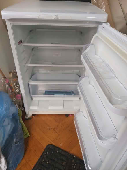 Photo of free Undercounter fridge - Hotpoint (Oakwood Park EN2) #2