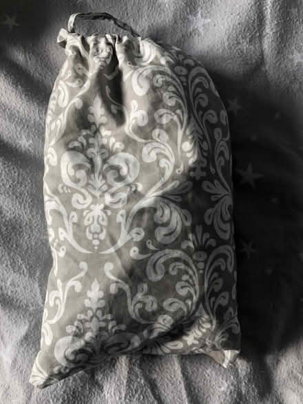 Photo of free Breastfeeding cover (Ensleigh) #1