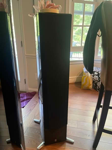 Photo of free Yamaha Amp/Receiver + 2 Speakers (Herndon va) #3