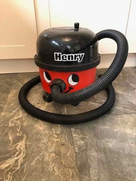 Photo of free Vacuum Cleaner (Hockley SS5) #1