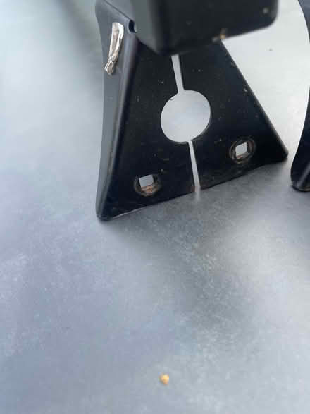 Photo of free Roof bars (KT17) #2