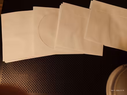 Photo of free DVD RW + Paper sleeves. (Prittlewell SS0) #3