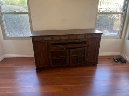 Photo of free Furniture and kitchen items (5285 Silkwood Dr Oceanside) #3