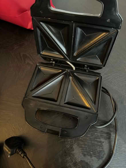 Photo of free Toastie maker (Bexley DA5) #2