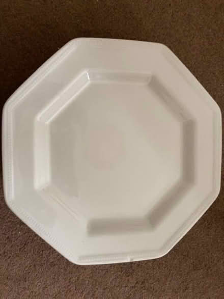 Photo of free 6 dinner plates (Corstorphine EH12) #1
