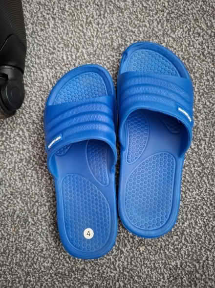 Photo of free Blue sliders size 4 (Moulsham CM2) #1