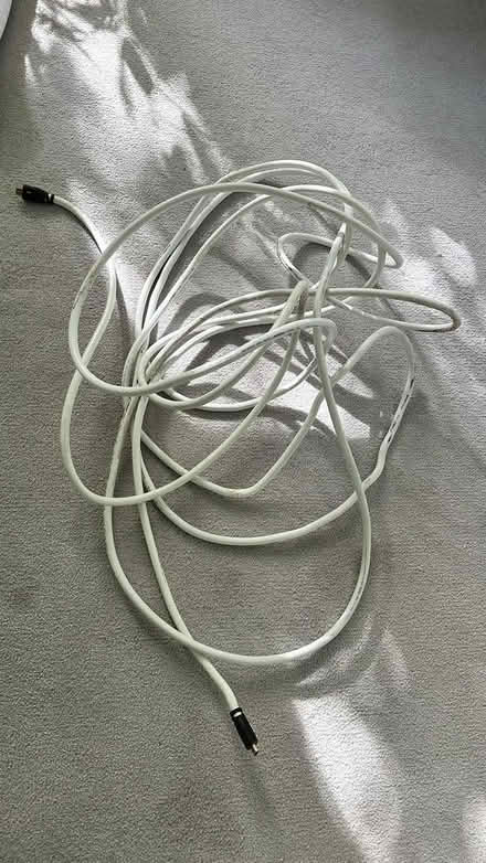 Photo of free 10m white HDMI to HDMI cable (New Cross Gate SE14) #1