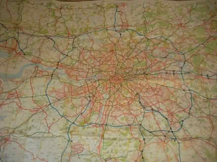 Photo of free Vintage 30 Miles Around London Map from 1980's (Grange Court E10) #2