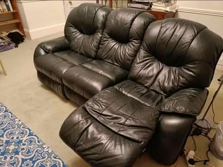 Photo of free Three seater recliner sofa (Cambuslang G72) #1