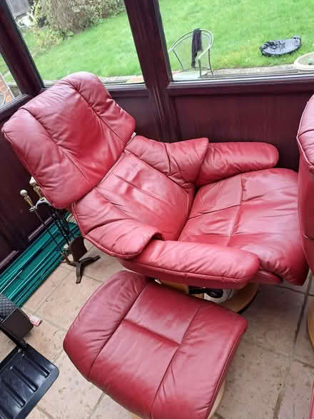Photo of free 2 leather recliner chairs (Saxmundham) #1