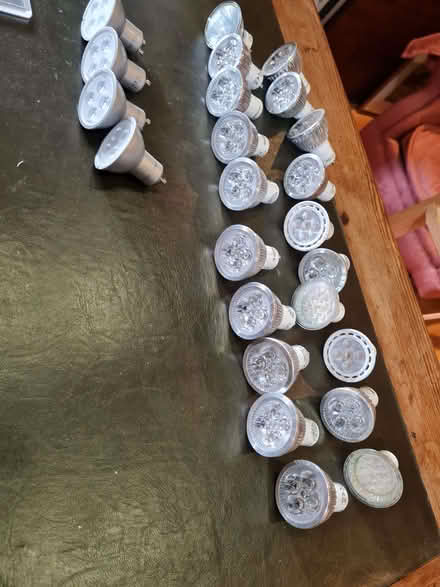 Photo of free 24 low energy light bulbs (Two Dales DE4) #1