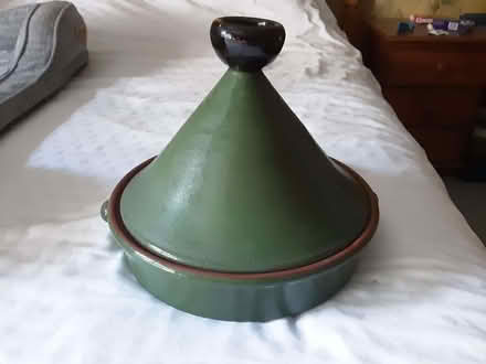 Photo of free Green pottery tagine cooking pot (Warton LA5) #2