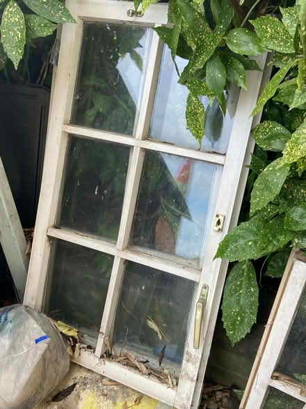 Photo of free Windows x 4 (BA2) #2