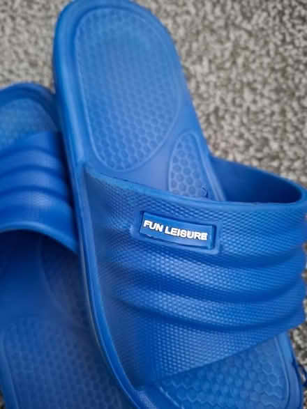 Photo of free Blue sliders size 4 (Moulsham CM2) #2