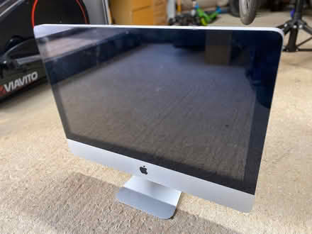 Photo of free Apple iMac - SPARES/REPAIR (graphics card failed) (Southmoor OX13) #1