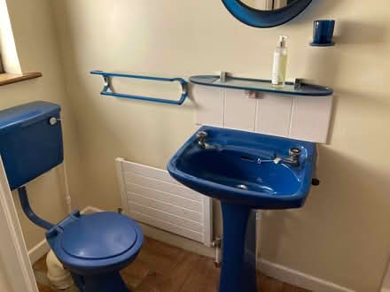 Photo of free Retro blue porcelain bathroom set (Bray) #1