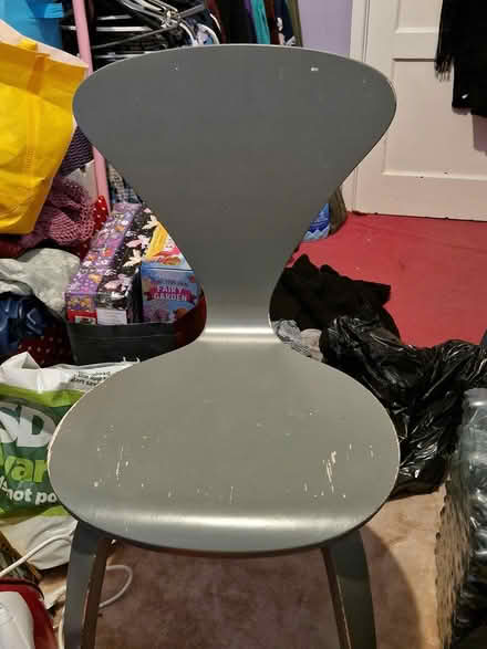 Photo of free Solid wooden desk chair (SG4) #1