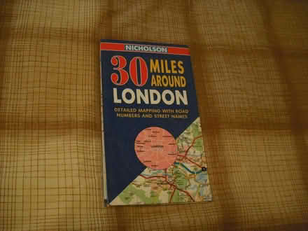 Photo of free Vintage 30 Miles Around London Map from 1980's (Grange Court E10) #3