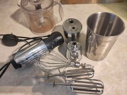 Photo of free Dualit blender motor + accessories (Haddenham CB6) #1