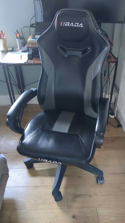 Photo of free Ergonomic Gaming/Computer Chair (St James St, E17) #1